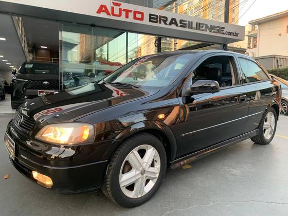 CHEVROLET ASTRA 2.0 MPFI SPORT 8V GASOLINA 2P MANUAL CHEVROLET ASTRA 2.0 MPFI SPORT 8V GASOLINA 2P MANUAL